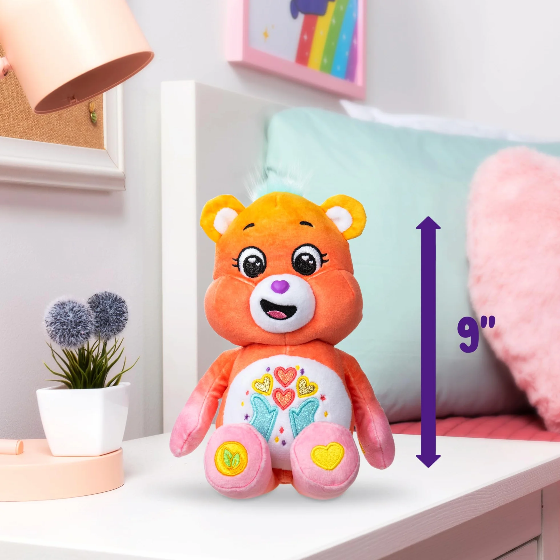 Care Bears - Basic Fun Thankful Heart Bear 22 cm plusz – błyszcząca plakietka w kształcie serca – miękka przytulanka dla dzieci i kolekcjonerów od 3 lat