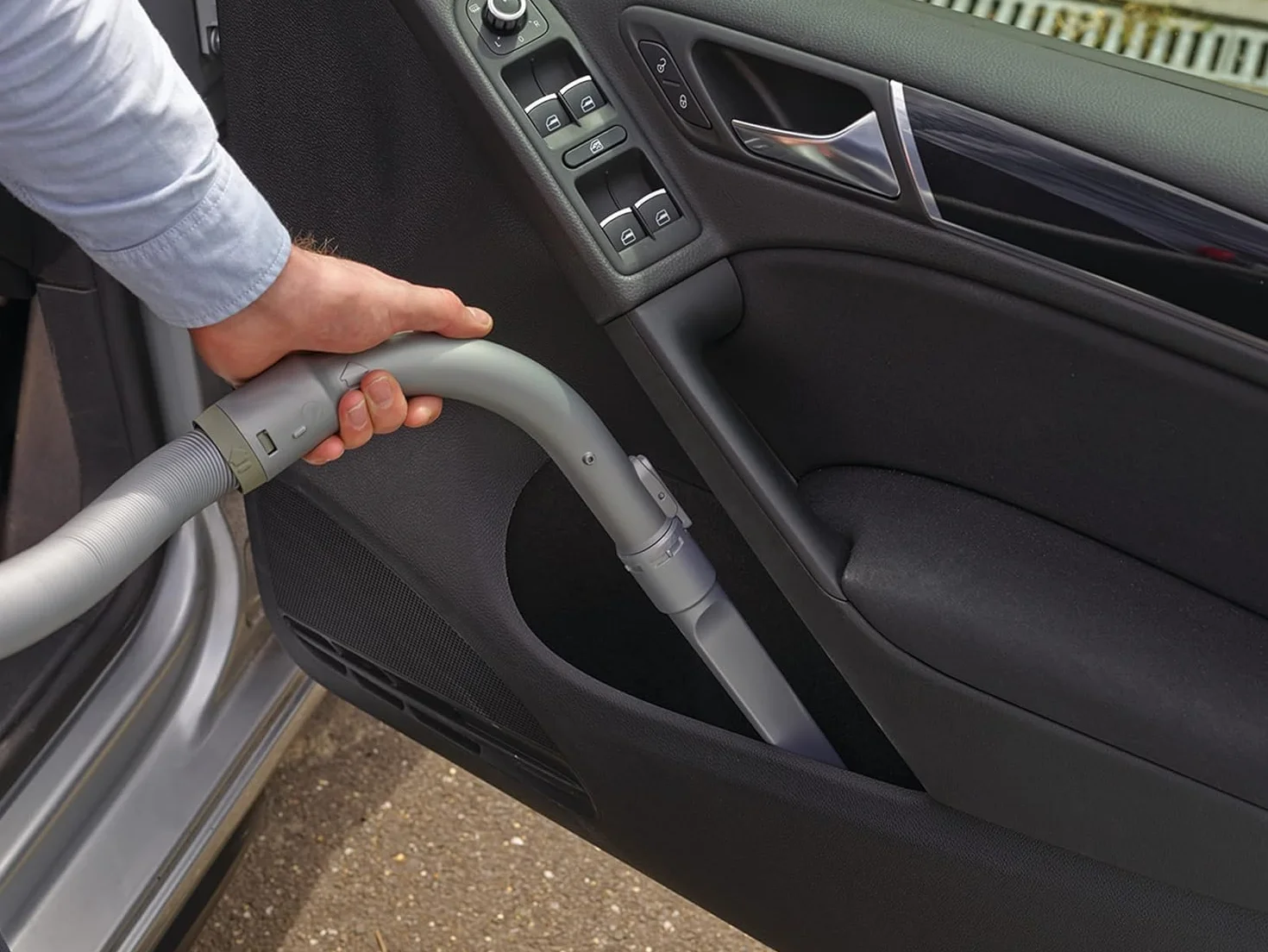 Black & Decker, Odkurzacz samochodowy 12V Flexi + akcesoria i torba, PD1200AV-XJ