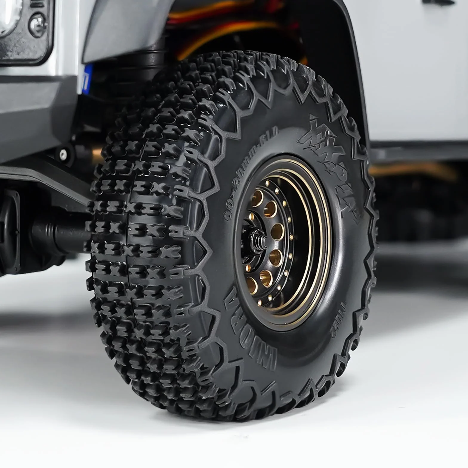 INJORA Opony 1.0 -S5 60 * 20 mm XHX Pin Opona do 1/18 1/24 RC Crawler SCX24 FCX24