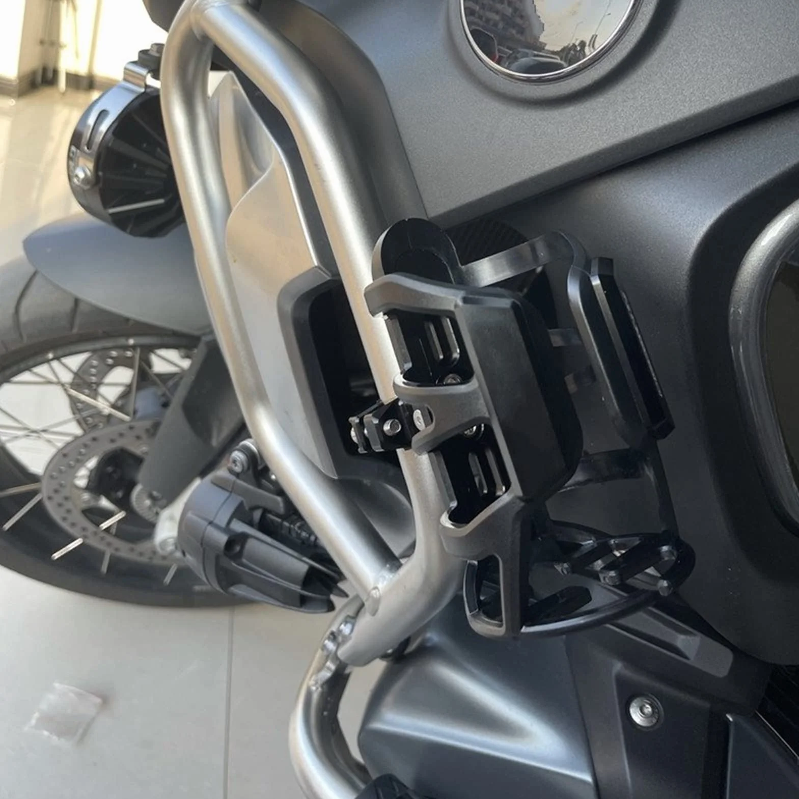 BMW K1600GT K1600GTL Stojak na kubek na wodę Akcesoria motocyklowa