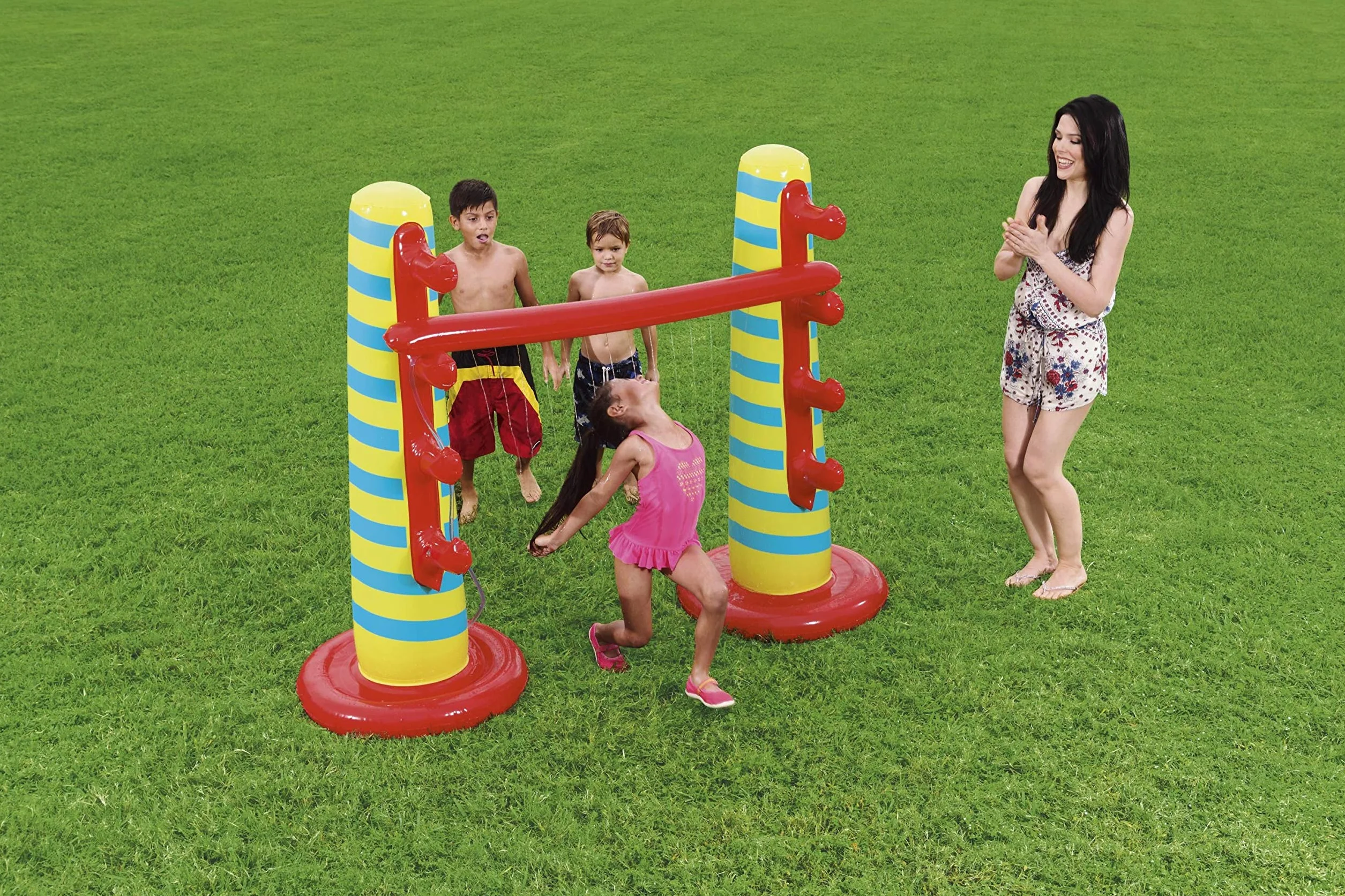Bestway 1052238Xxx19 69" X 28" X 59"/1.75M X 71Cm X 1.50M Limber Limbo Sprinkler