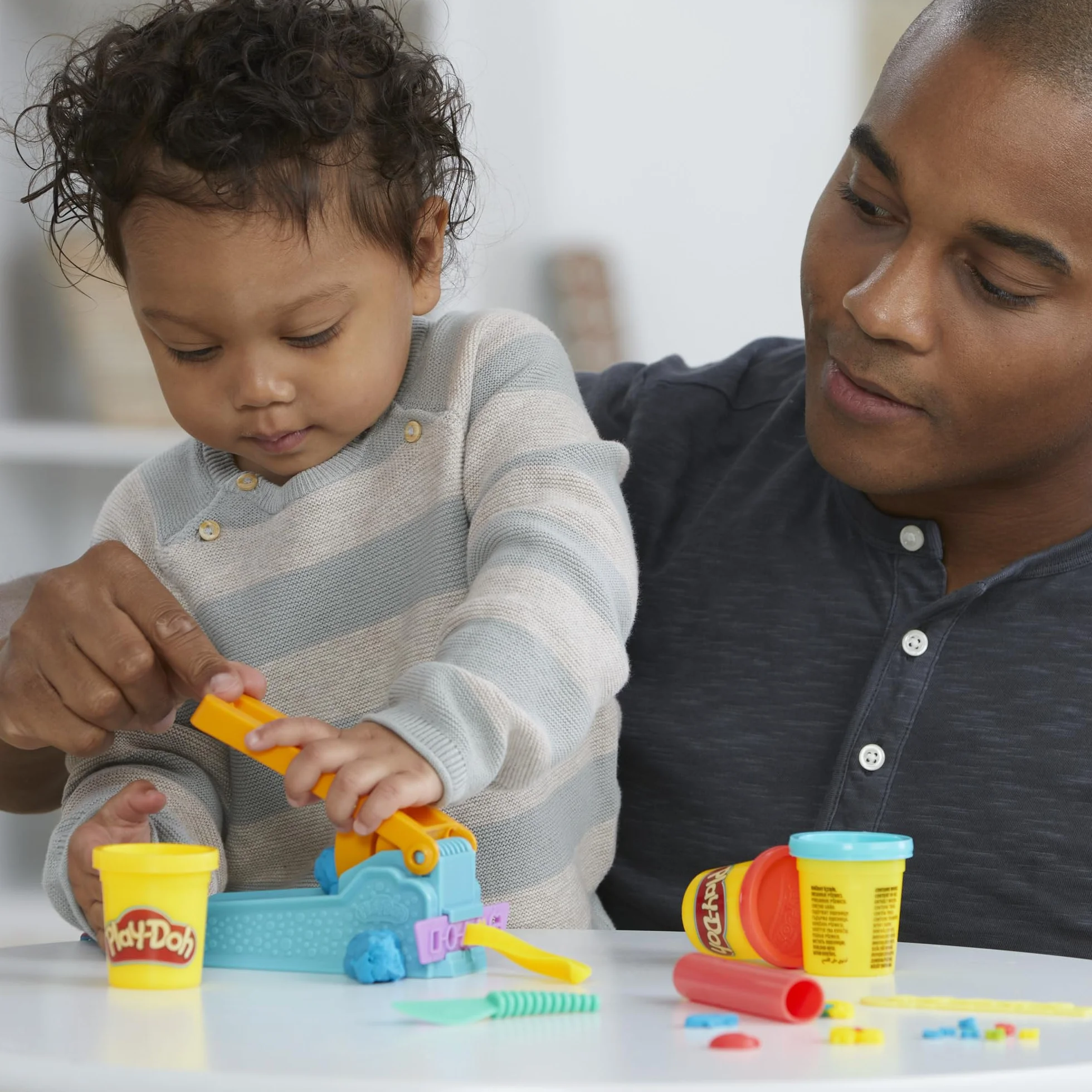 Play-Doh Zestaw startowy Fabryka Śmiechu Play-Doh do plastycznych zabaw dla dzieci