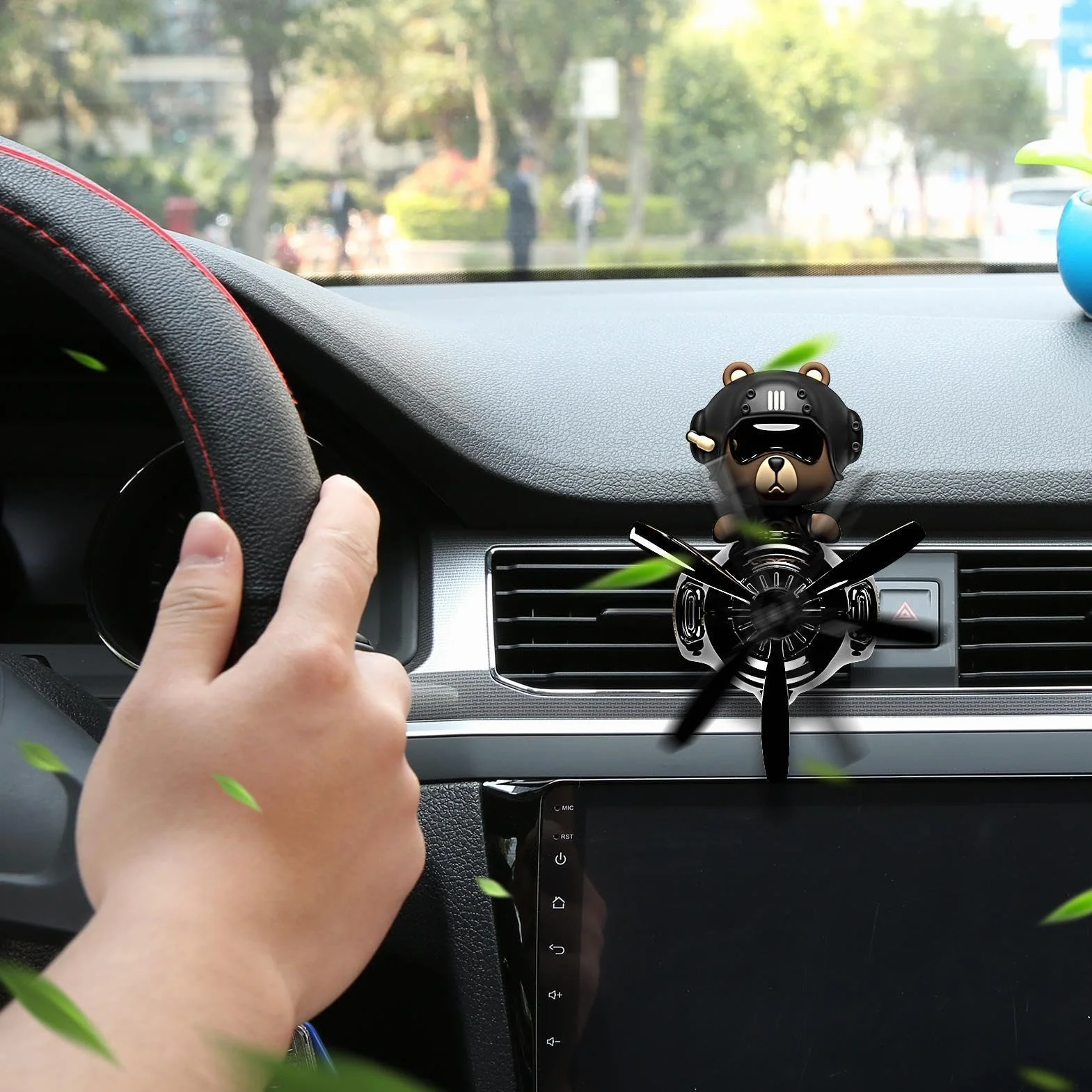 Bear Car Freshener Vent Clip Shaking Head Aromatherapy Diffuser Black