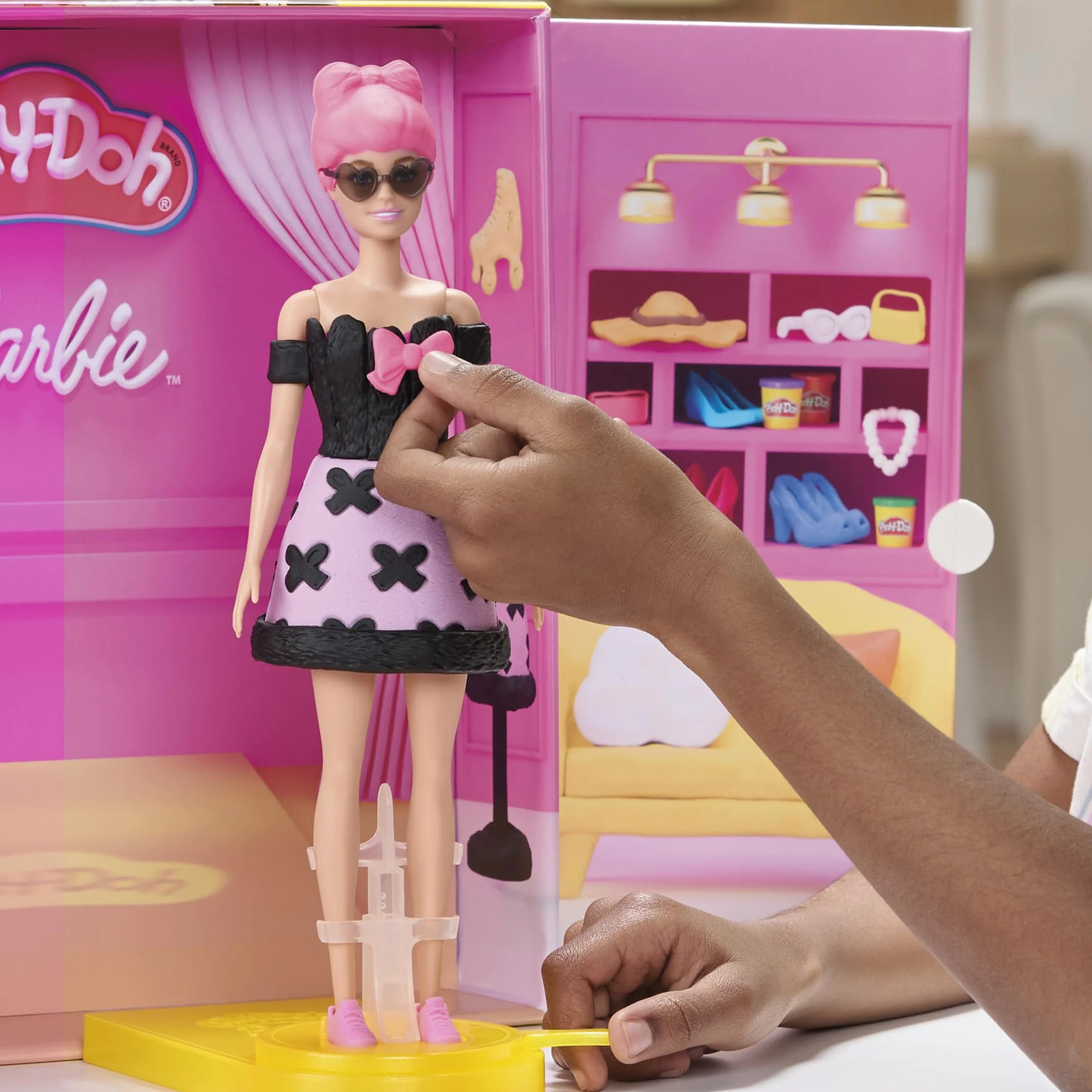 Zestaw Play-Doh Designerski pokaz mody Barbie