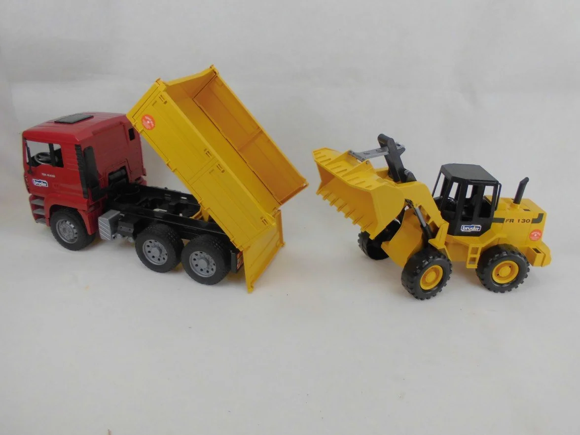 bruder 02752 - Man TGA Wywrotka z przegubową ładowarką kołową FR130 - 1:16 Pojazd, Ciężarówka, Wywrotka, Ładowarka kołowa, Ładowarka, Pojazd budowlany, Plac budowy