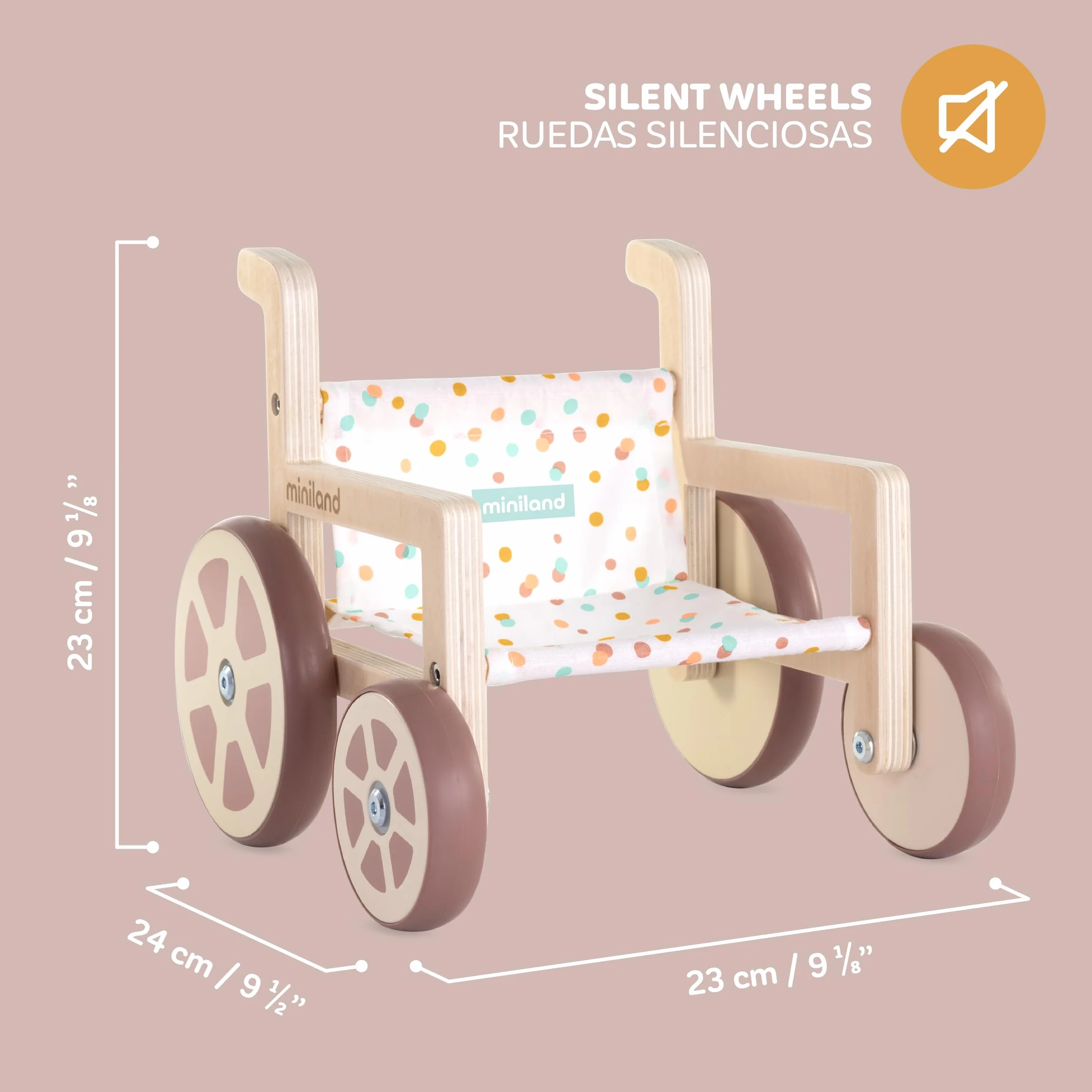 Miniland Wózek inwalidzki z materiałów przyjaznych dla środowiska dla lalek do 38 cm. Włączenie.