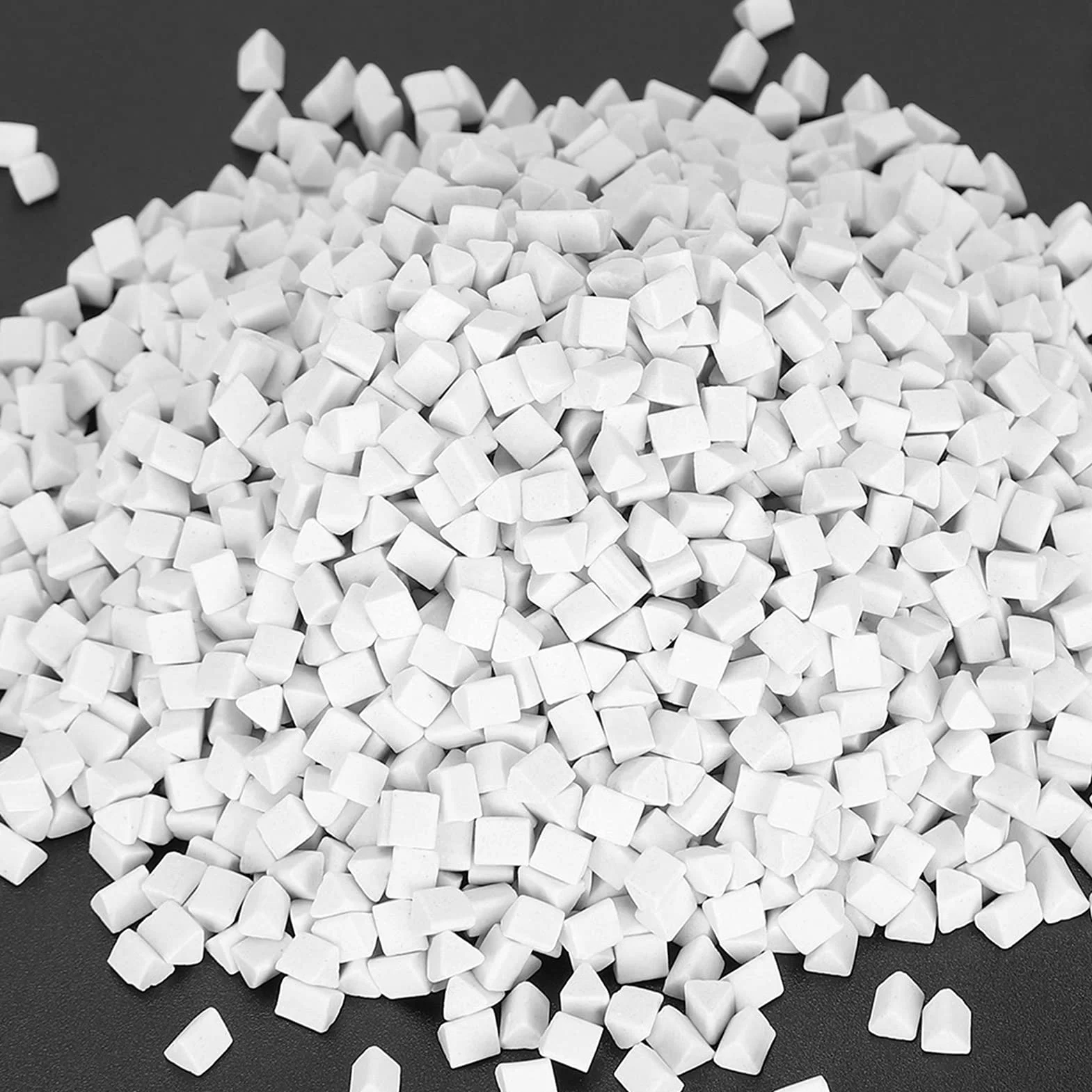 Ceramiczny wypełniacz, nieszorujący, 1,3 kg, mały kamień do polerowania, do wszystkich rodzajów kubków do biżuterii