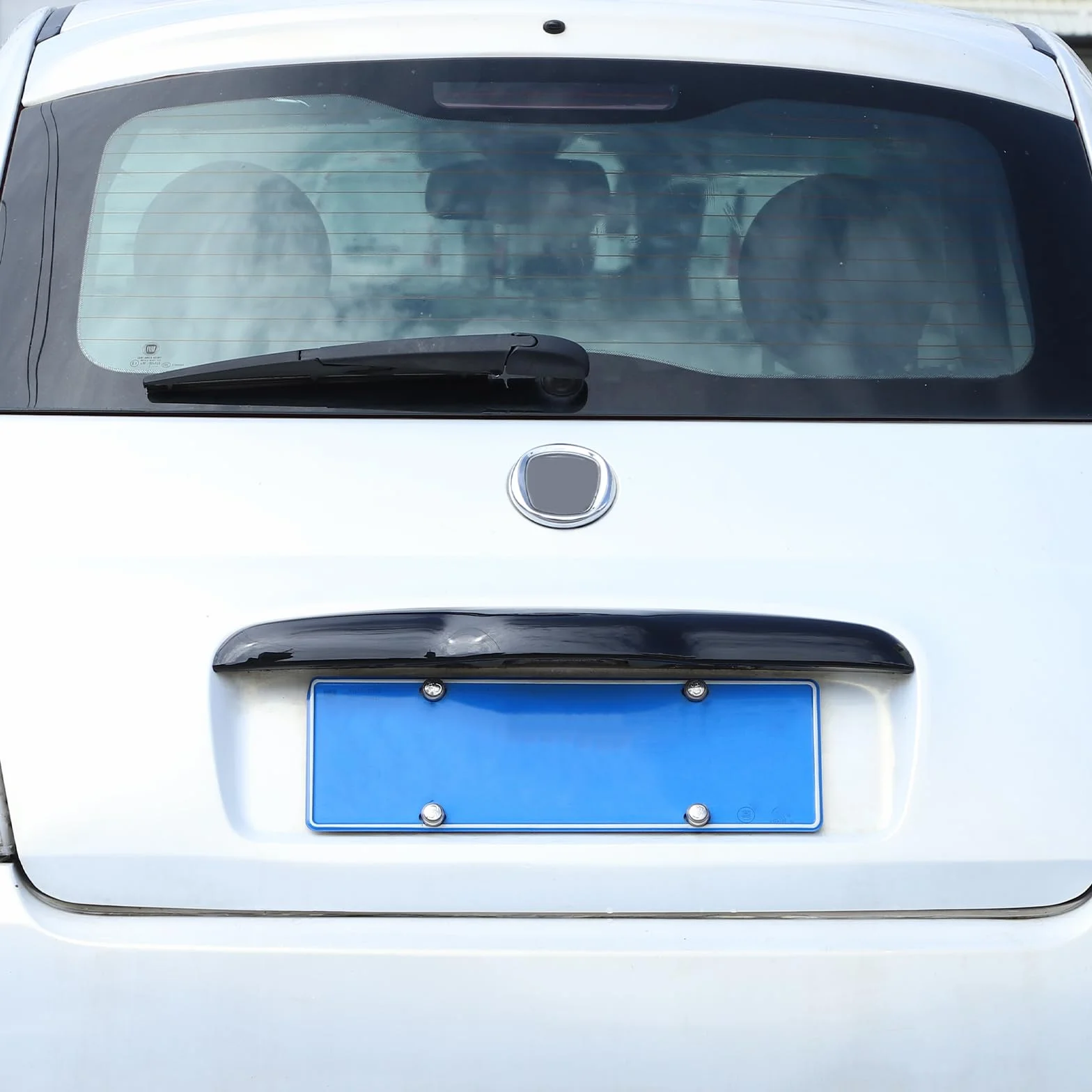 ABS osłona tylnej klapy bagażnika do Fiat 500 2010-2023, czarny połysk