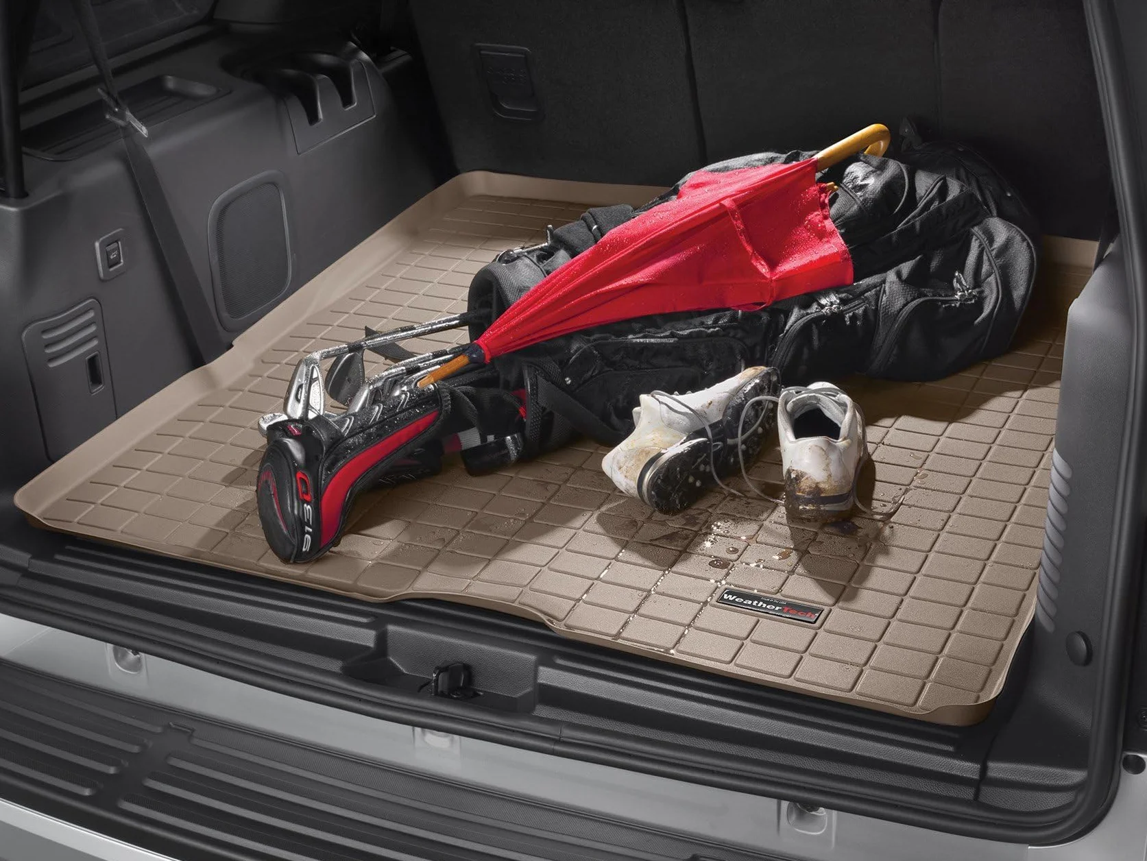 WeatherTech Dywanik do bagażnika pasujący do Jeep Wrangler JL 3 Doors pokrywa 2. rząd od 2018-19 czarny CargoLiner