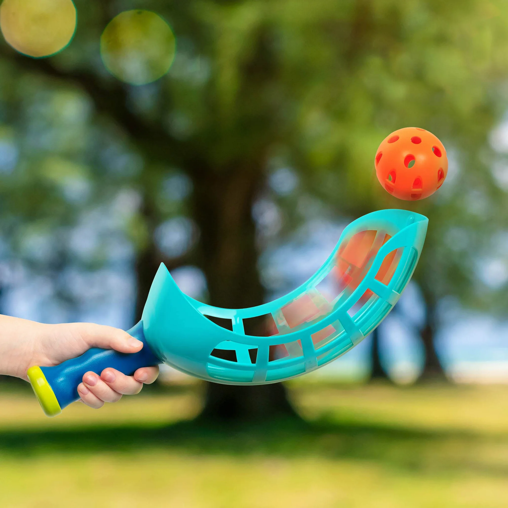 Battat Klasyczny zestaw do zabawy Scoop & Toss - 4-częściowa gra w łapanie i rzucanie - koordynacja i aktywność fizyczna - zabawki na świeżym powietrzu, letnie zabawki - 5 lat + - zestaw do gry w