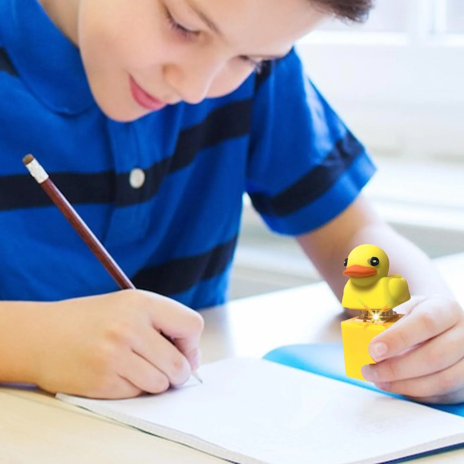 Quacking Fidget Toy - nowość Duck Quacky Keyboard, Quacking Duck Keychain, zabawka antystresowa, przycisk do redukcji stresu, przycisk do redukcji stresu, dla kobiet i mężczyzn