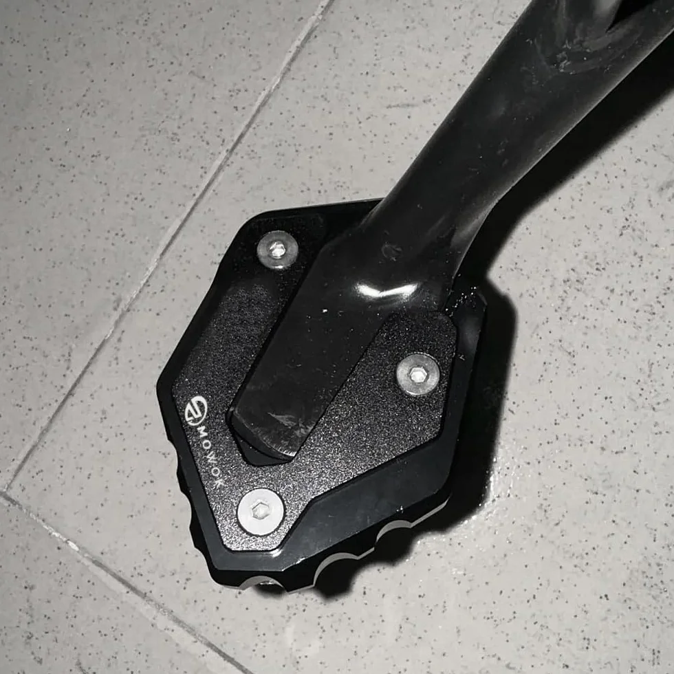 MOWOK przedłużenie podpórki bocznej do motocykla MT07 MT09 TRACER 9 GT 7GT 900GT 700GT XSR 700 900 R7 R125 FZ6 XJ6 MT-125 MT-09 SP 2024 czarny