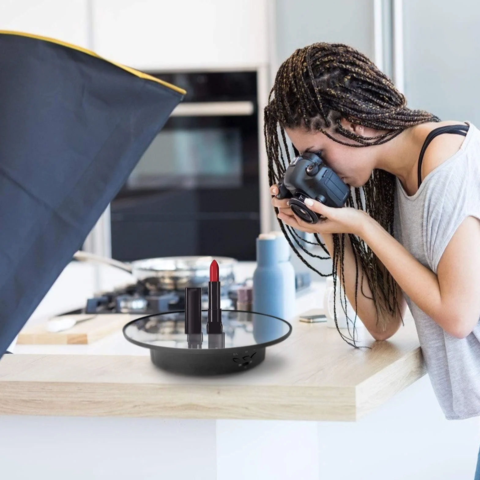 zalati Obrotowy stojak ekspozycyjny z napędem silnikowym gramofon 360° elektryczny stojak wystawowy z powłoką lustrzaną do figurek akcji, fotografii, biżuterii i rozpakowywania