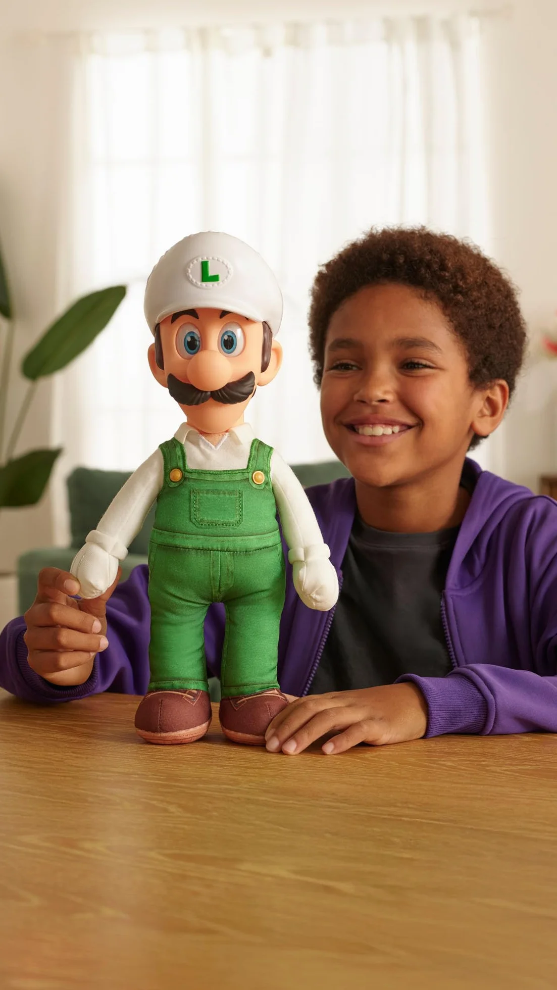 Pluszowa figurka Luigi Fire Poseable z filmu Super Mario Galaxy, 38 cm, oficjalna licencja Jakks Pacific, pluszowa figurka z rzeźbioną głową Roto, kolekcjonerska figurka Nintendo, 3+