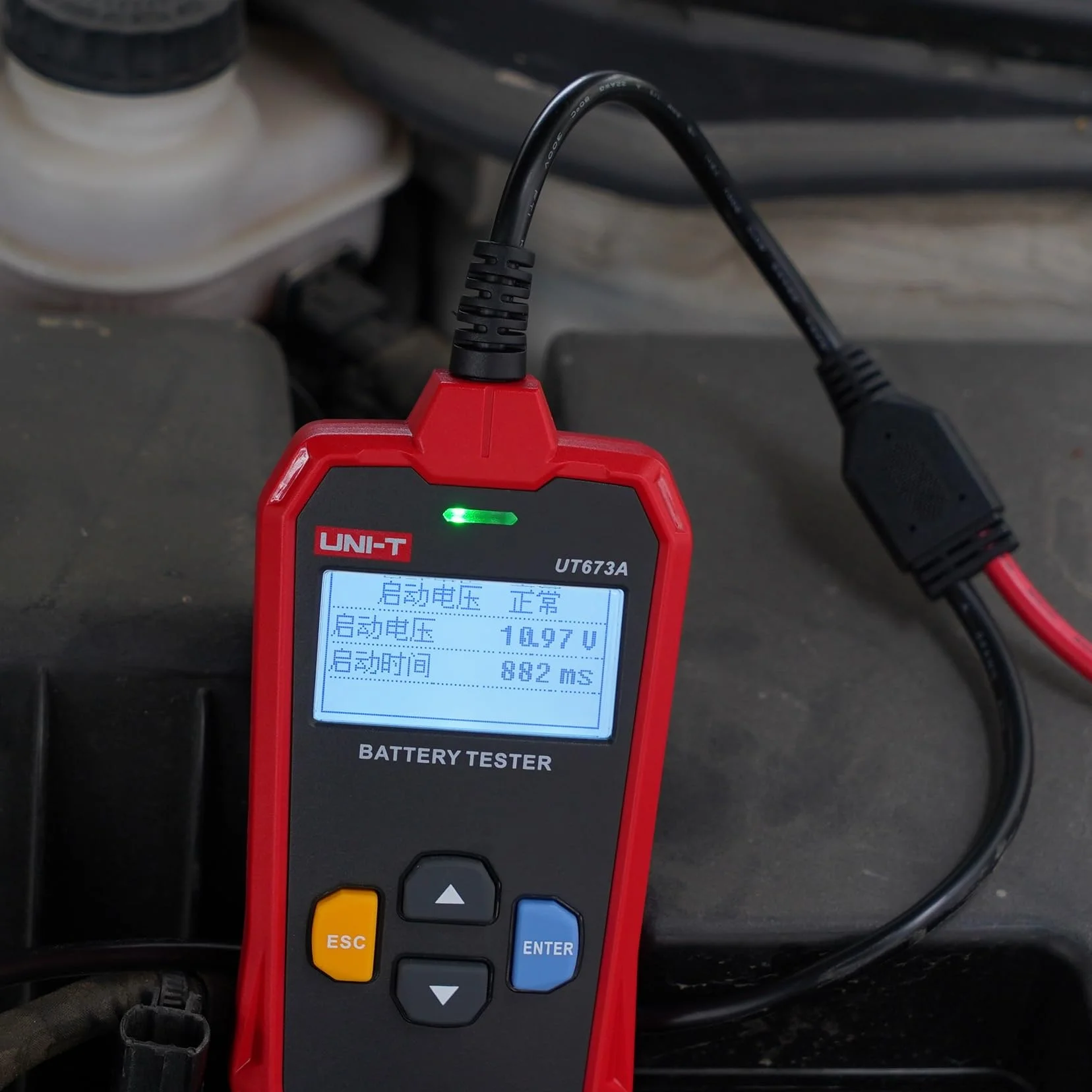 UNI-T UT673A Tester baterii 3Ah-250Ah