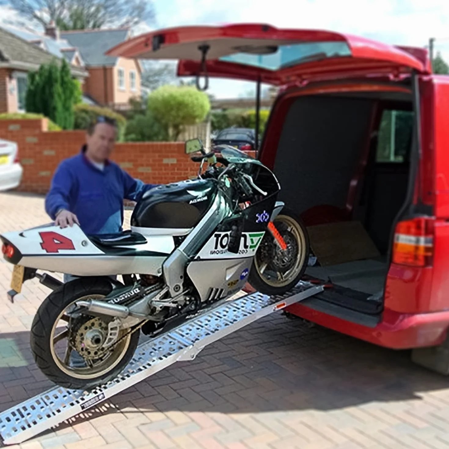 Sonnewelt Rampa najazdowa aluminiowa 226 cm 340 kg składana antypoślizgowa do motocykla ATV quada