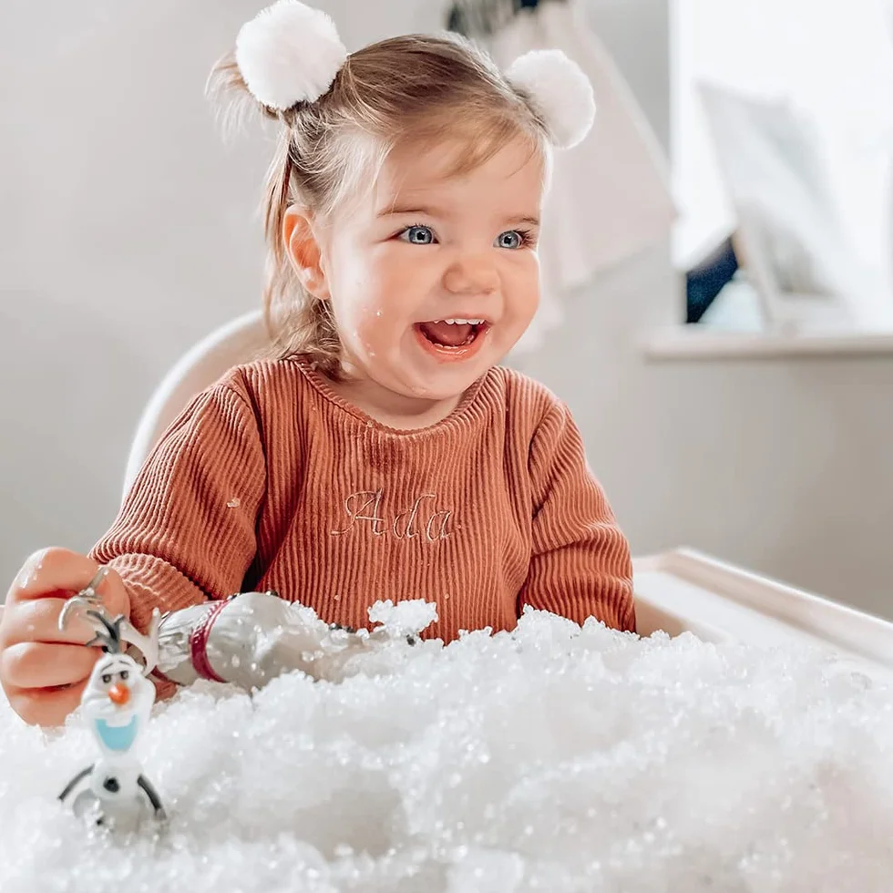 ZIMPLI - SnoBall Play 2 Use, magicznie zamienia wodę w natychmiastowy sztuczny śnieg, zabawka dla dzieci do zabawy w domu i na zewnątrz, idealny prezent na święta dla chłopców i dziewczynek