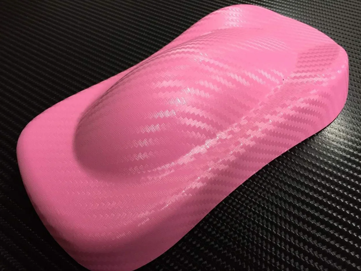 NewL Rolka winylowa 3D z włókna węglowego 30 cm x 150 cm różowa