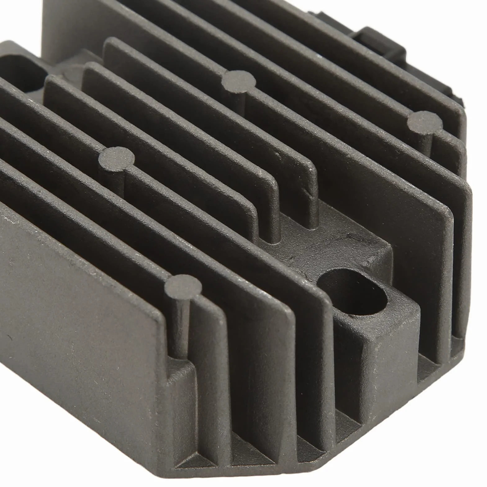Aramox Regulator Napięcia Prostownika 12V Wodoodporny SH578 12 o Wysokiej Wydajności dla 130 160 165