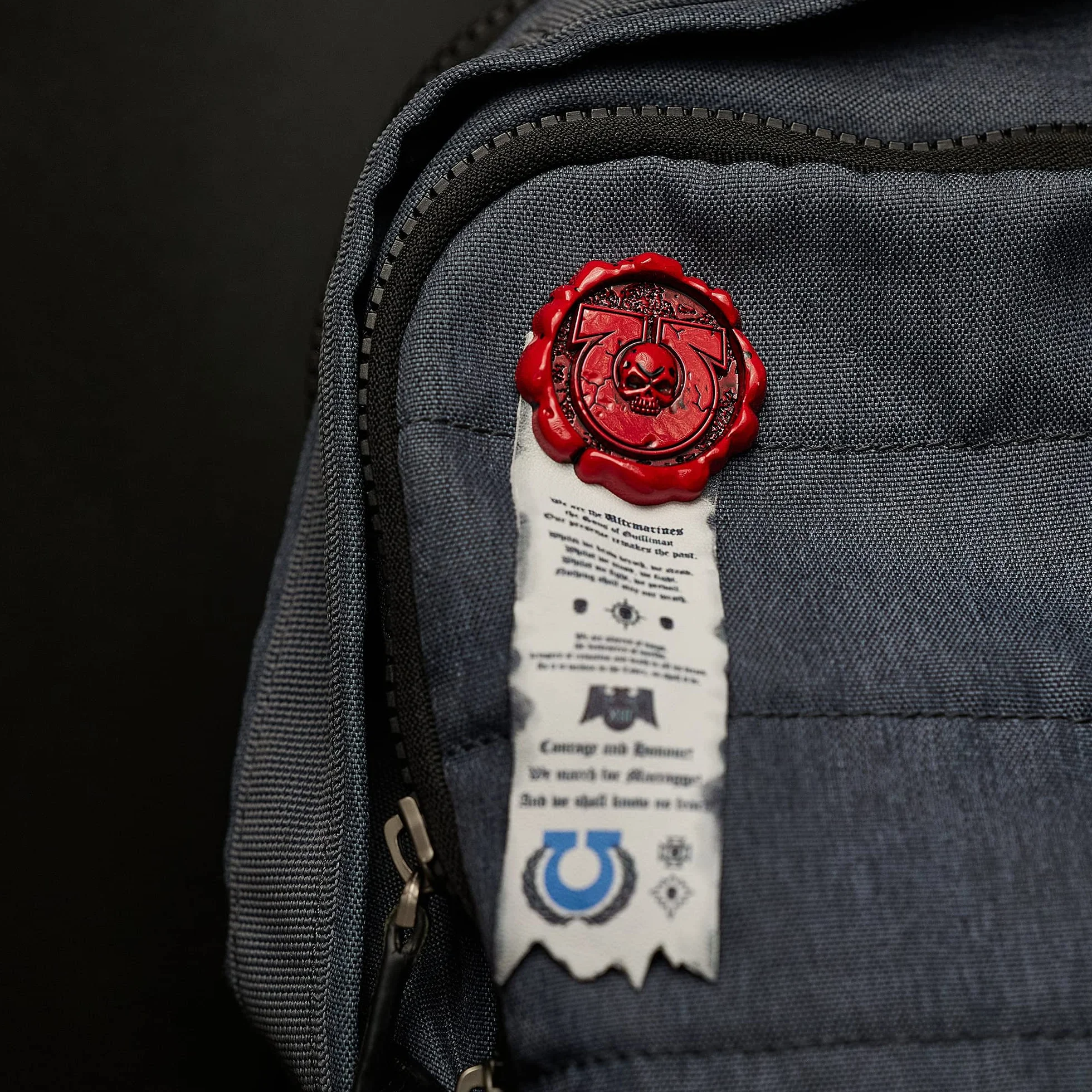 Starforged Kompatybilny z Warhammer 40k Pure Seals: Ultramarine Pin Badge/Sticker 1 szt