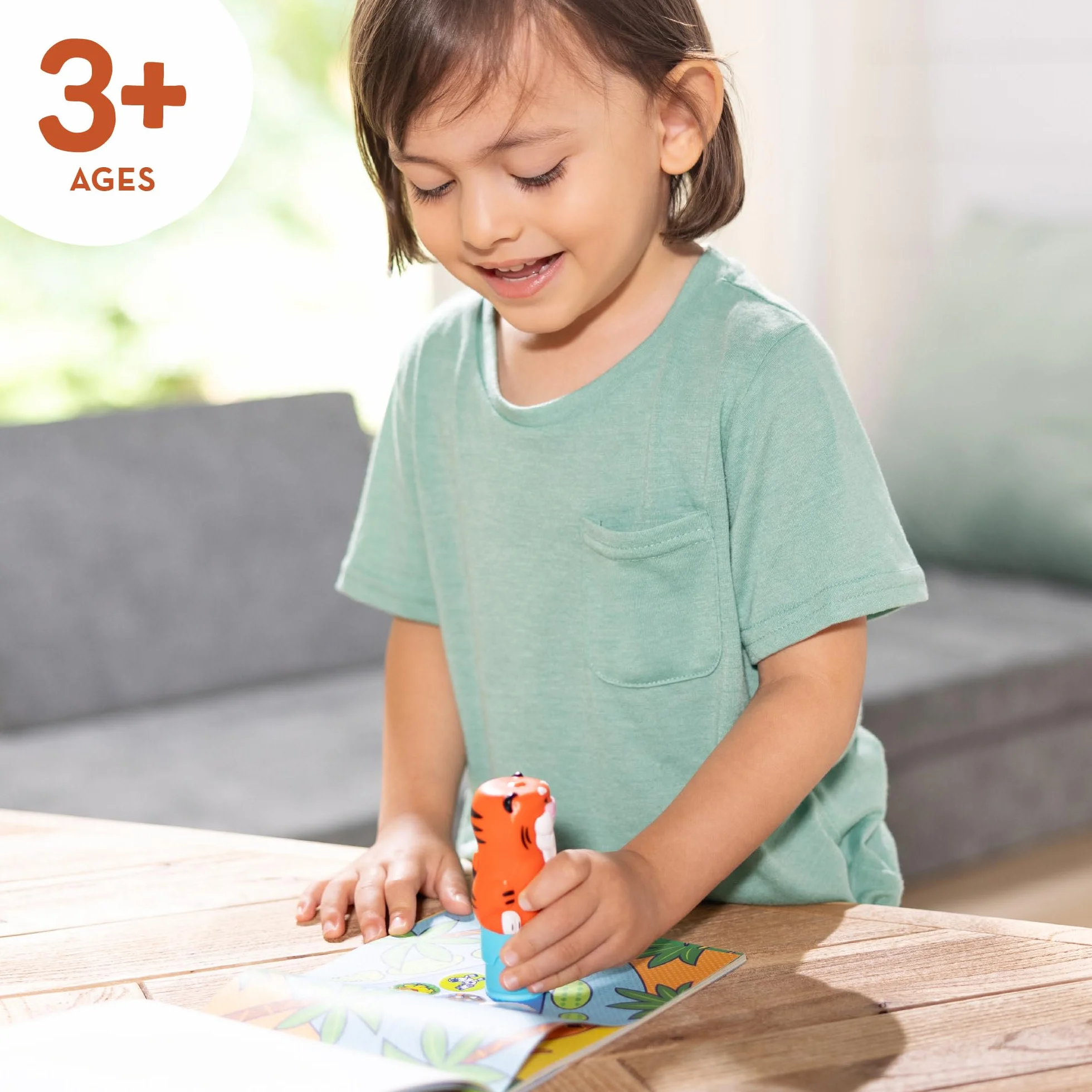Melissa & Doug Naklejka WOW naklejka stempel i 24-stronicowa podkładka do aktywności, 300 naklejek, sztuka i rękodzieło, zabawka fidget, kolekcjonerska postać, tygrys - kreatywna zabawka podróżna do