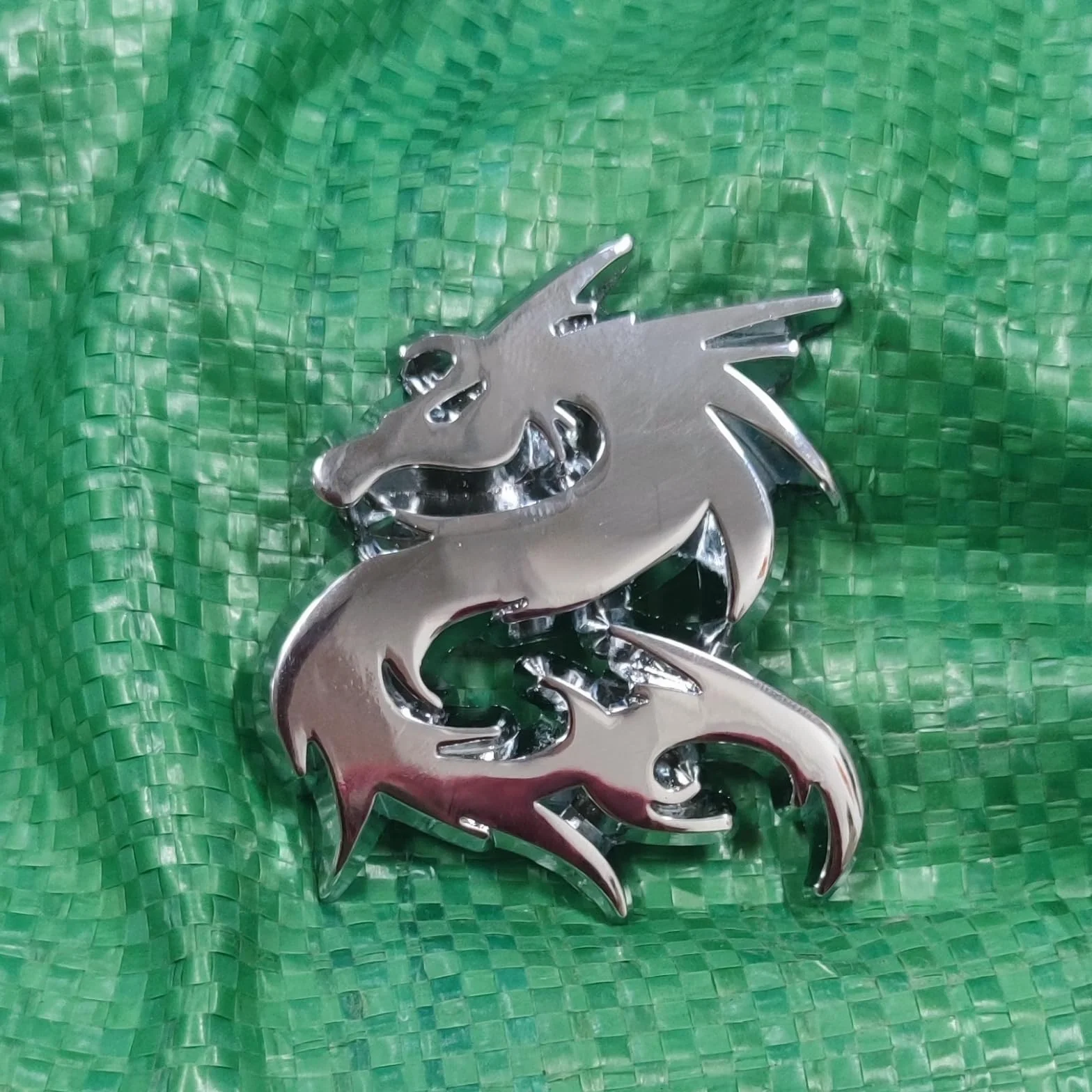 3D Naklejki Samochodowe I Ozdoby Motocyklowe Metalowy Emblemat, Smok, Srebrny