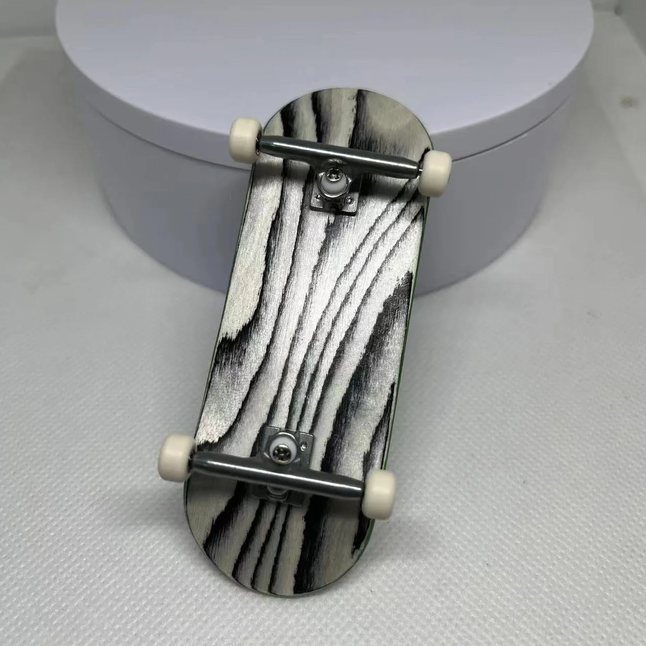 LEEFAI Pro Koła Podstrunnicy 65D Ceramiczne koło łożyskowe - Koło zewnętrzne i wewnętrzne - Rozmiar 7,8 * 5,0 mm