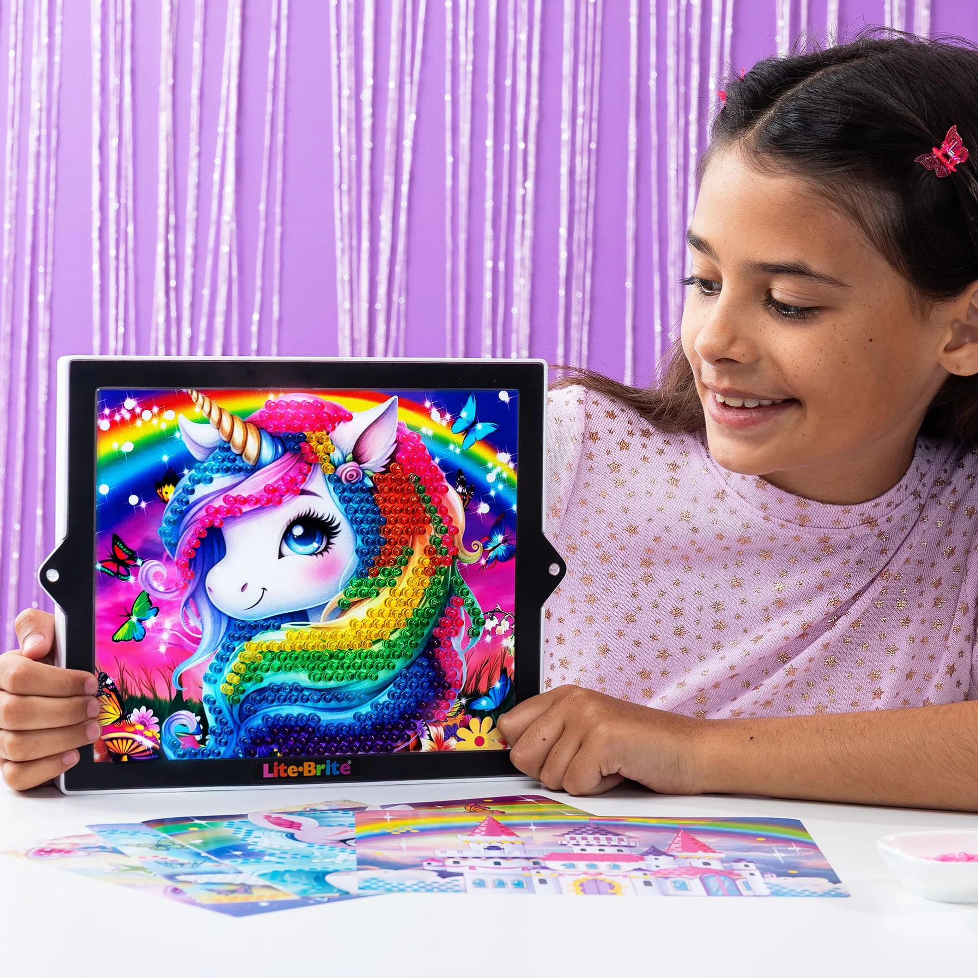 Basic Fun Lite-Brite Colour Pop Rainbow Dreams – Kreatywna gra swietlna teczowa z kolorowymi kolkami