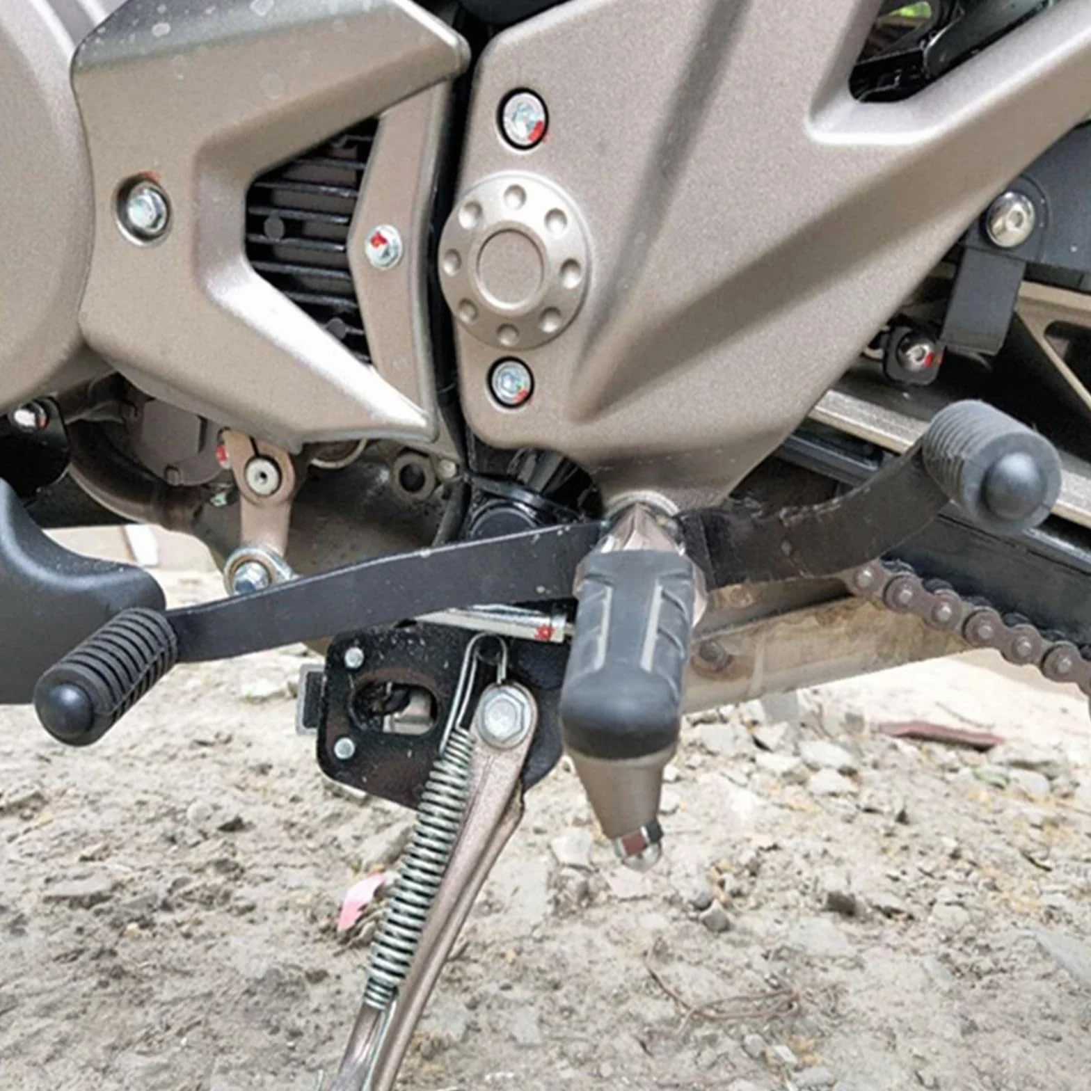 Części motocyklowe Dźwignia zmiany biegów Pedał Dźwignia zmiany biegów Stopka zmiany biegów Akcesoria kompatybilne z Zontes G1-125 ZT125 U U1 125 Z2 U125 Z2-125