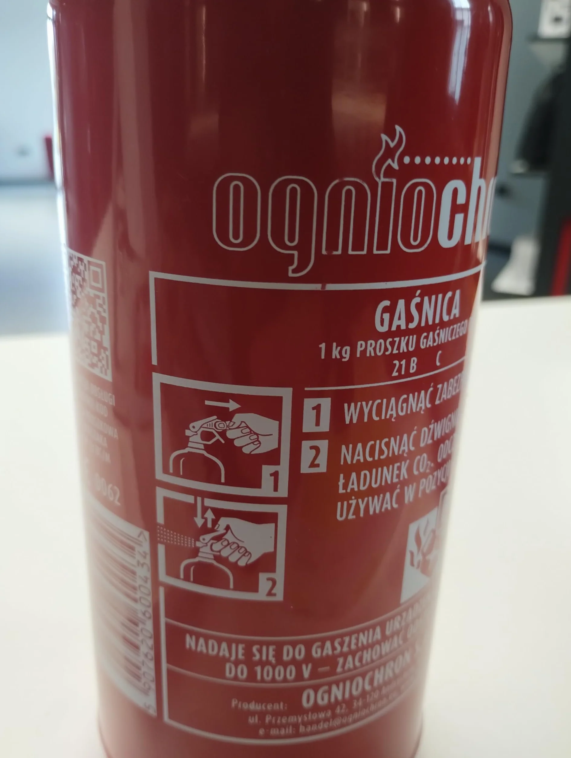 ZESTAW TRÓJKĄT APTECZKA GAŚNICA KAMIZELKA + TORBA